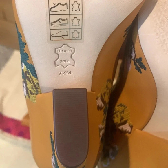 ‼️TORY BURCH boots‼️ - Picture 9 of 16